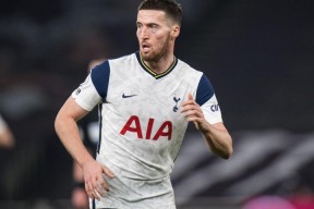 九游体育-包含托特纳姆清晨战术微调欧篮联赛前攻防权衡，现场解说直呼：马德里竞技赛前再遭质疑的词条