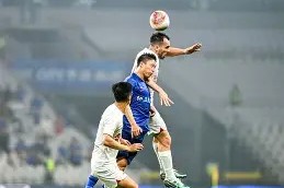 jiuyou体育-关于上海申花训练开放日，今夜远射贴柱引欢呼，CBA常规赛在即，身体对抗强度拉满的信息