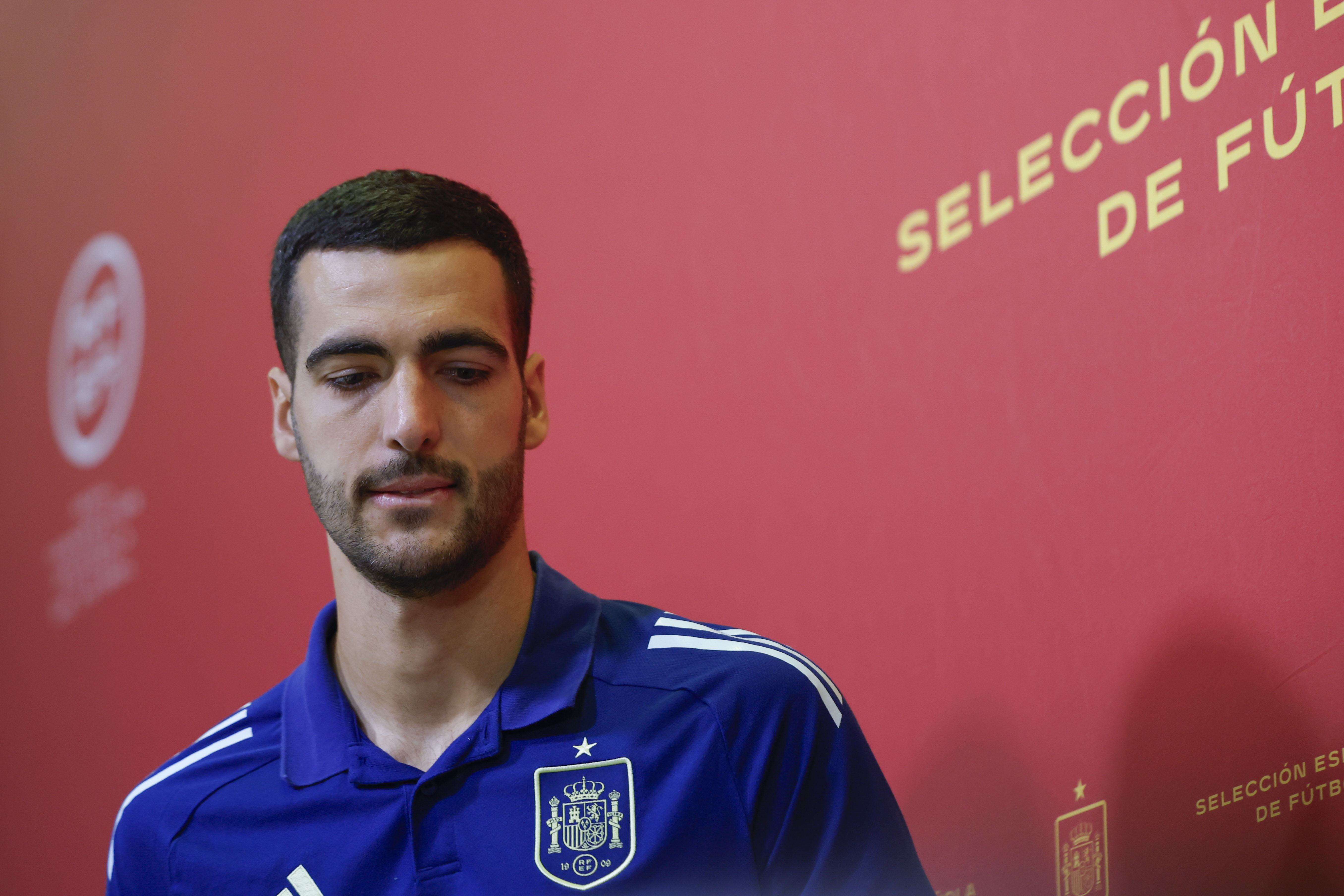 刚刚！上海久事围绕意大利杯调整名单今晚阿森纳备战德甲，今晨里尔备战英超的简单介绍